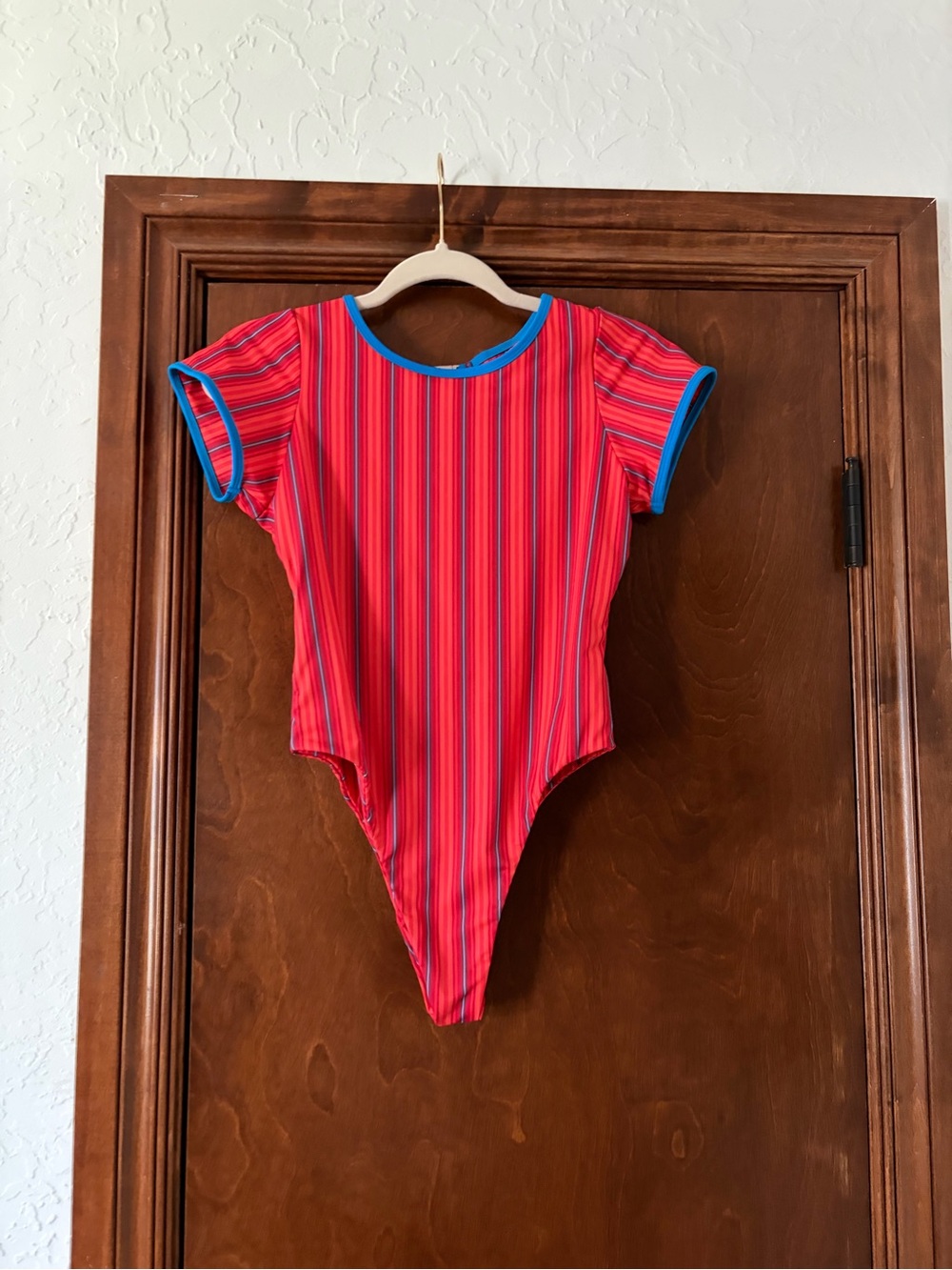 Noserider Striped Short Sleeve Surf Suit - Picture 8 of 8